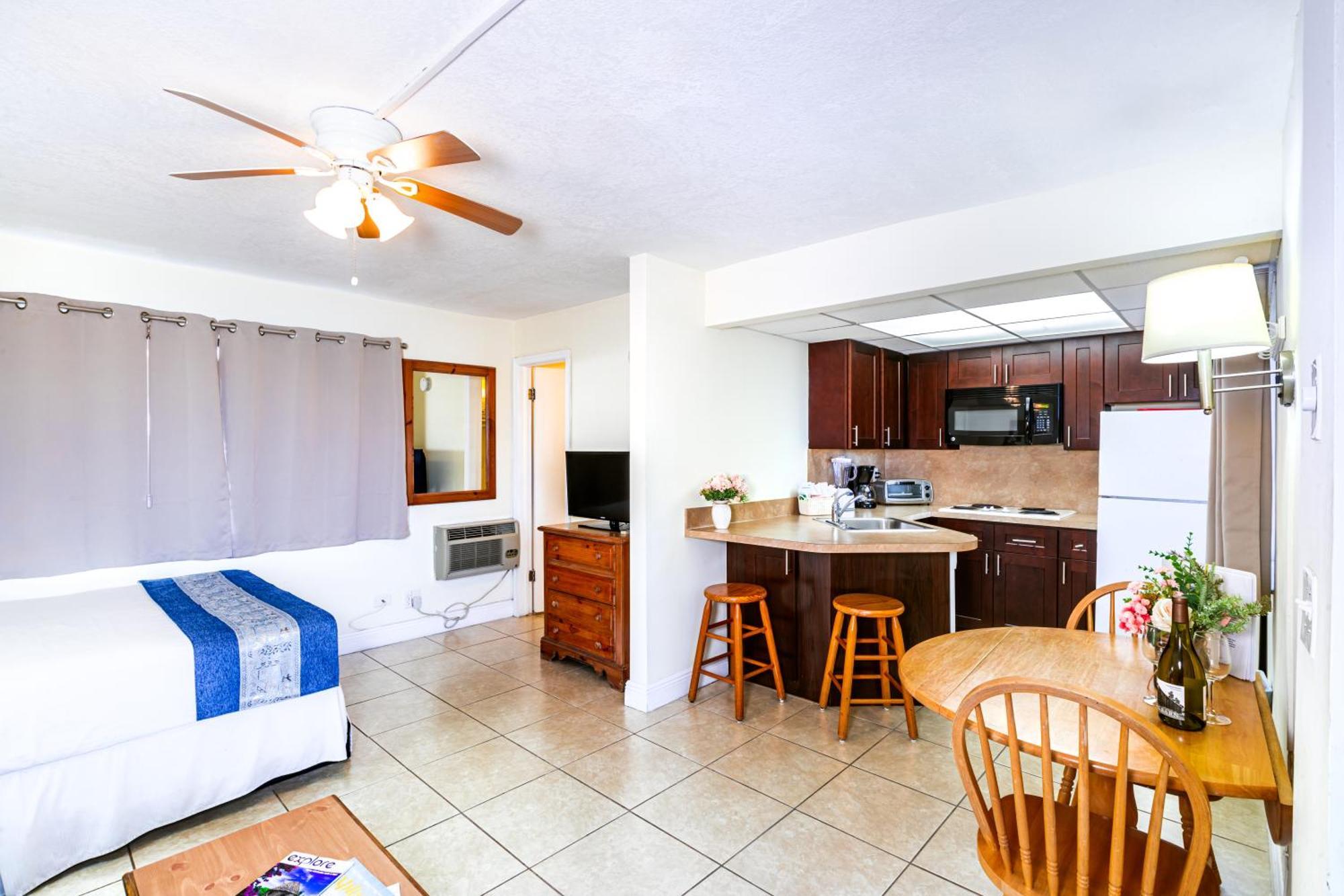 Emerald Seas Deerfield Beach Club Extérieur photo